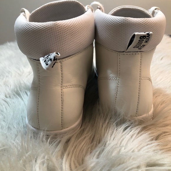 White Dr Martens - Picture 3 of 3